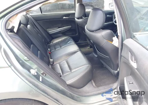 2009 Honda Accord 2.4 Ex-L z USA, uszkodzony, nr VIN 1HGCP26879A091276